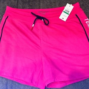 NWT size Large Tommy shorts